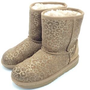 UGG Classic II Glitter Leopard Boots tan girls size 4
